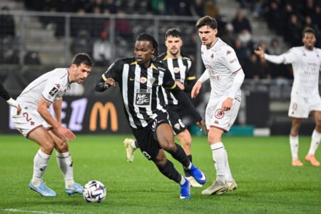 Angers SCO Goduine Koyalipou